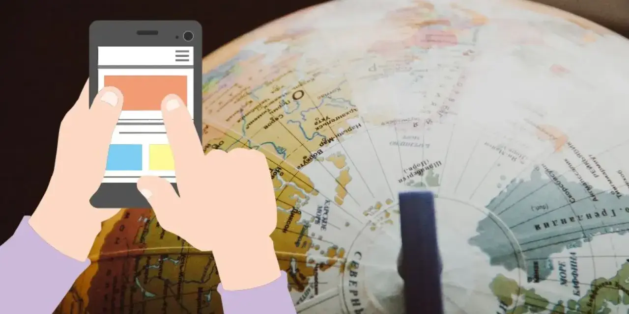 Manos interactuando con un teléfono móvil sobre un globo terráqueo, sugiriendo la idea de desactivar localización para mayor privacidad.