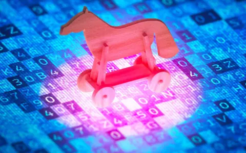 Caballo de madera, un troyano informático, sobre un fondo de código binario y hexadecimal.