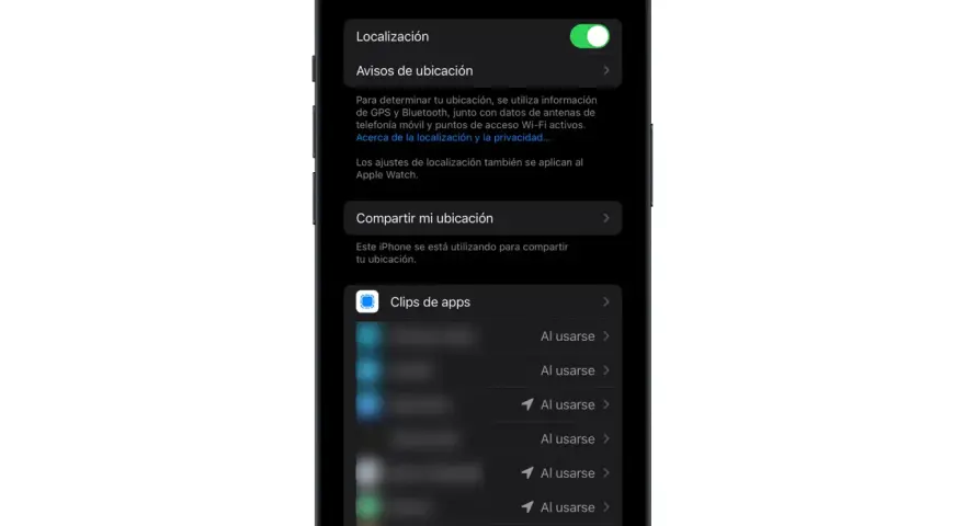 Ajustes de localización del iPhone, con la opción "Compartir mi ubicación" activa. El servicio de localización permite compartir tu posición.